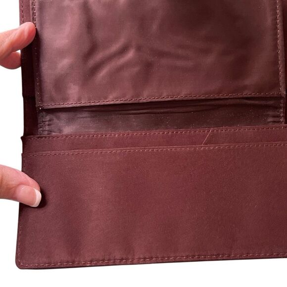 Hato Hasi Vintage Croc Embossed Faux Leather Brownish Red Women’s Wallet - Picture 12 of 12